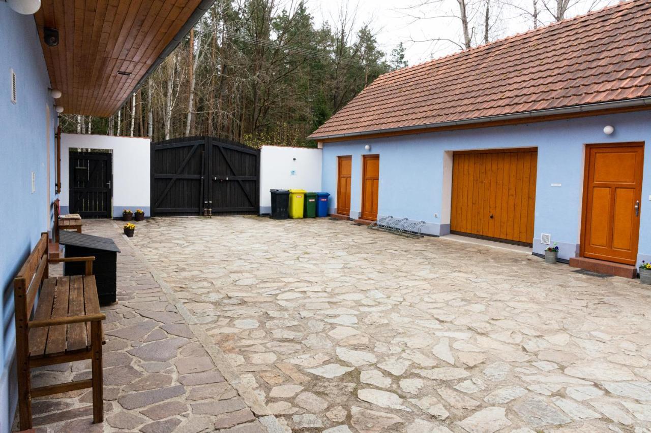 Penzion U Hajovny U Piskoven - Vlkov Extérieur photo